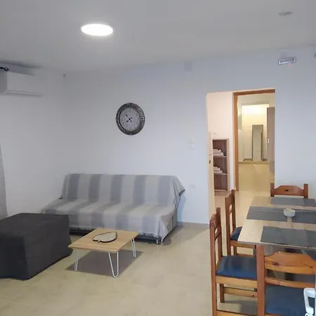 Apartment On The Wave